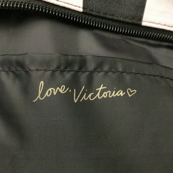 Victoria's Secret tote - Picture 8 of 8